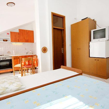 Apartments By The Sea Sevid, Trogir - 9468 エクステリア 写真