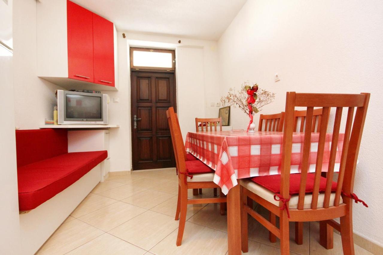 Apartments By The Sea Sevid, Trogir - 9468 エクステリア 写真
